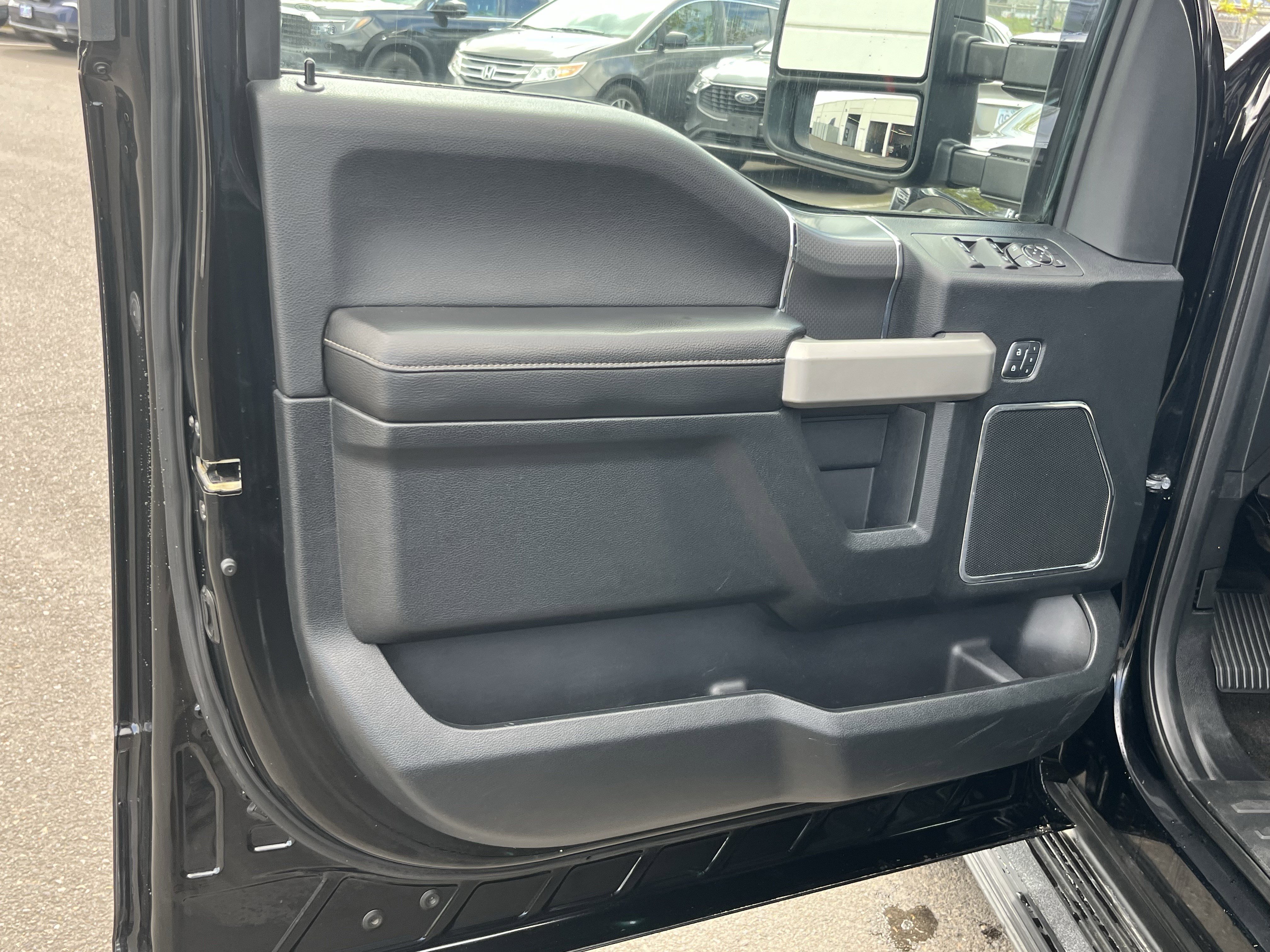 Used 2017 Ford F150 Lariat AWD/4WD image 15