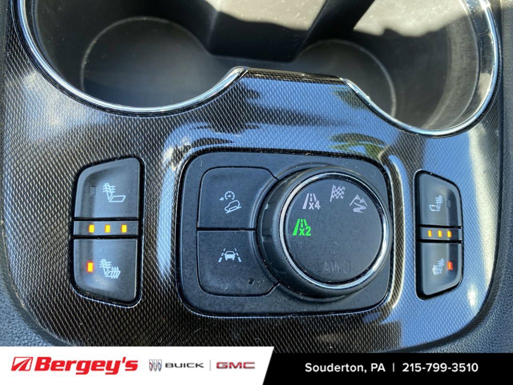 Certified 2023 GMC Acadia AT4 AWD/4WD image 39