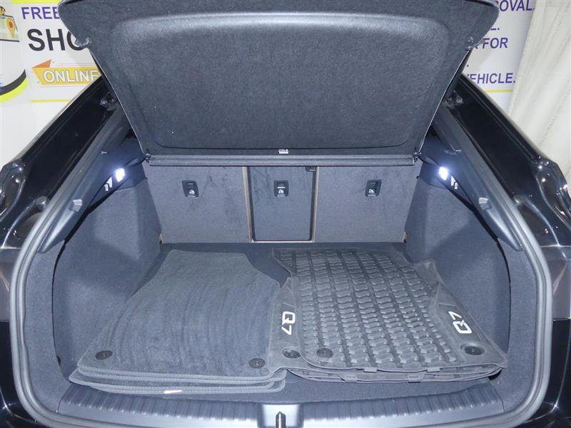 Used 2025 Audi Q4 e-tron Premium Plus w/ Premium Plus AWD/4WD image 30