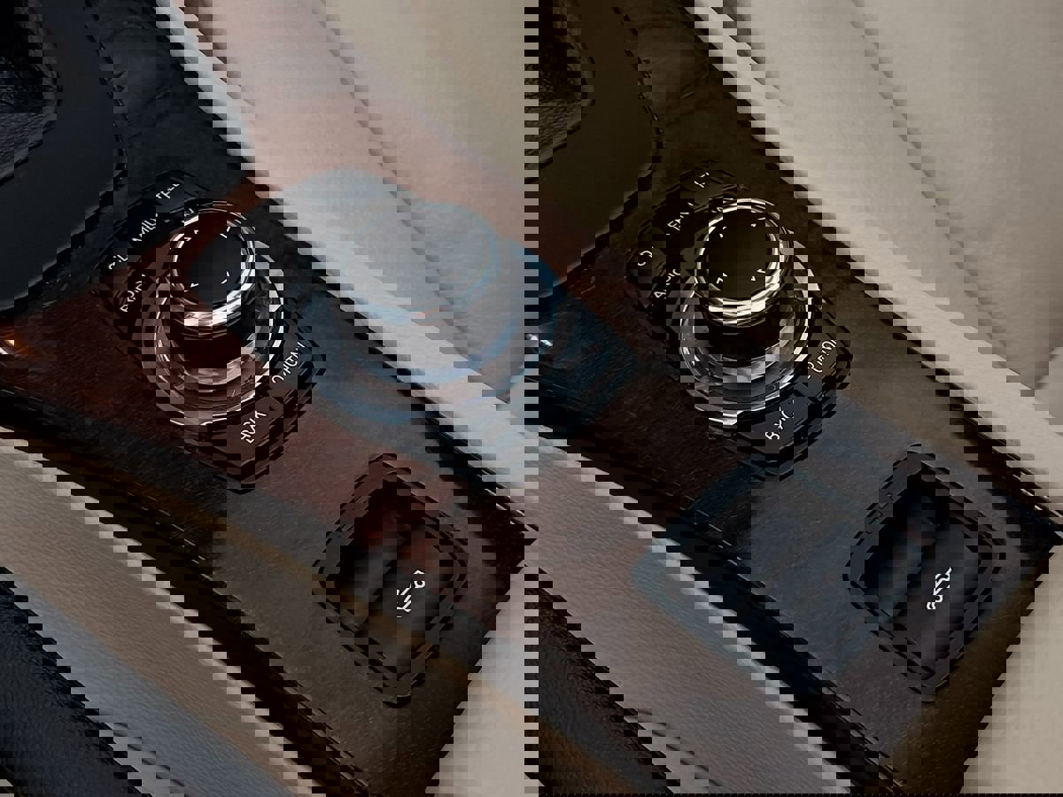 Used 2012 BMW 328i Convertible image 17