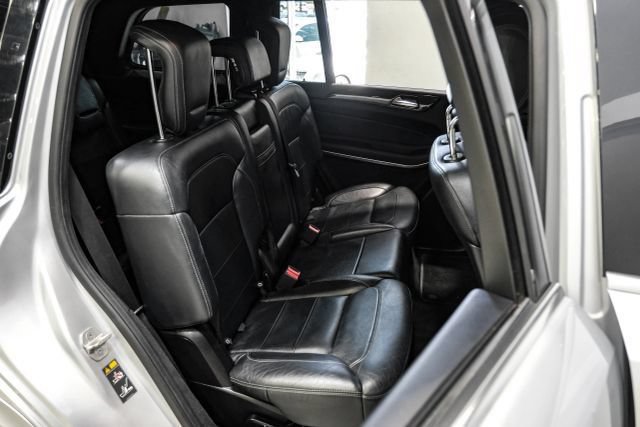 Used 2017 Mercedes-Benz GLS 550 4MATIC image 38