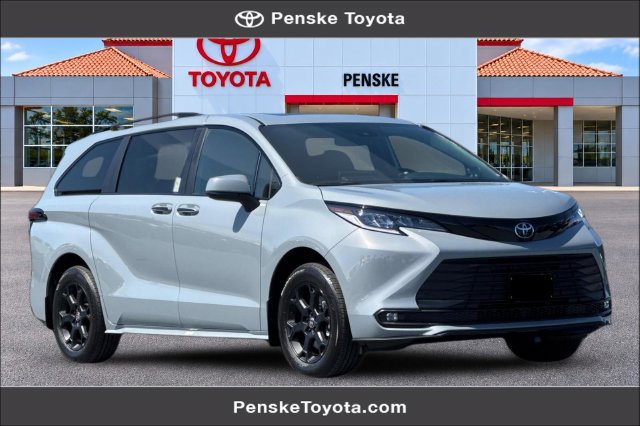New 2026 Toyota Sienna XLE Woodland Edition