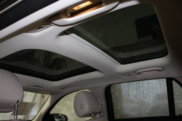 Used 2022 Mercedes-Benz GLC 300 4MATIC w/ Premium Package Lite image 26