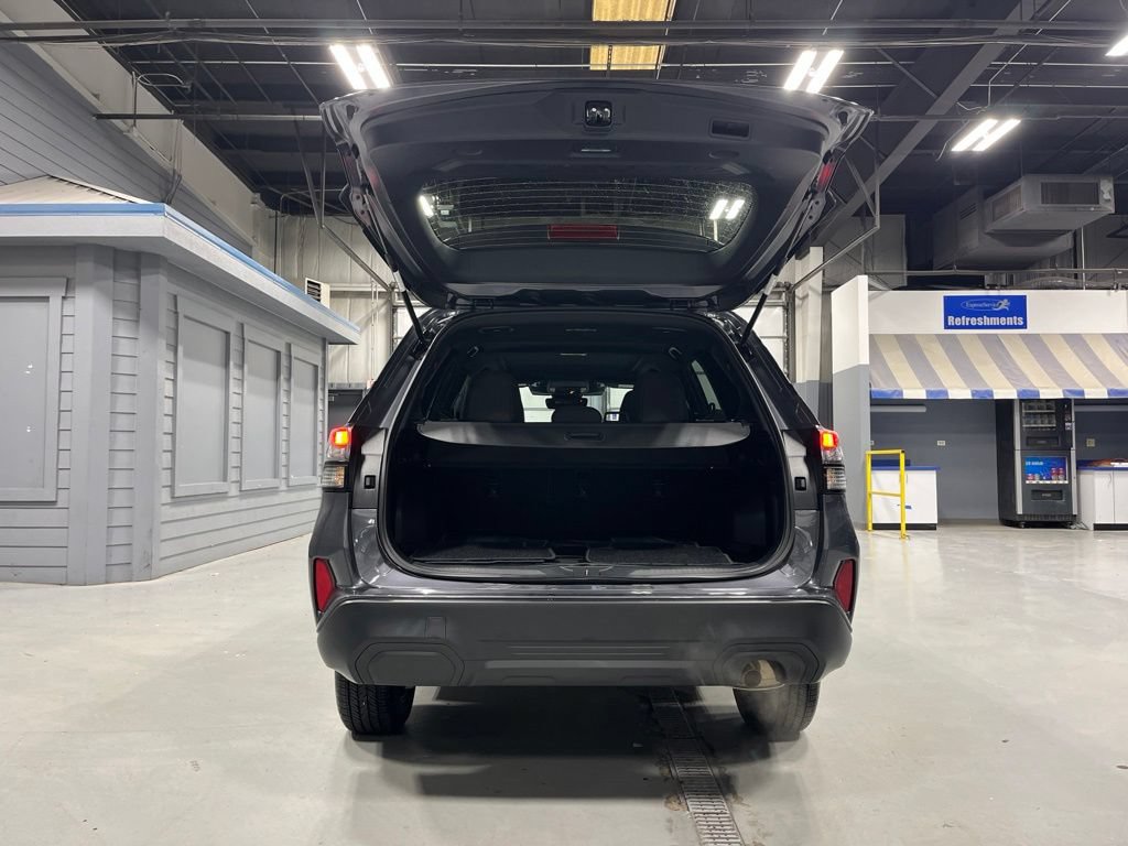 Used 2026 Subaru Forester Premium AWD/4WD image 10