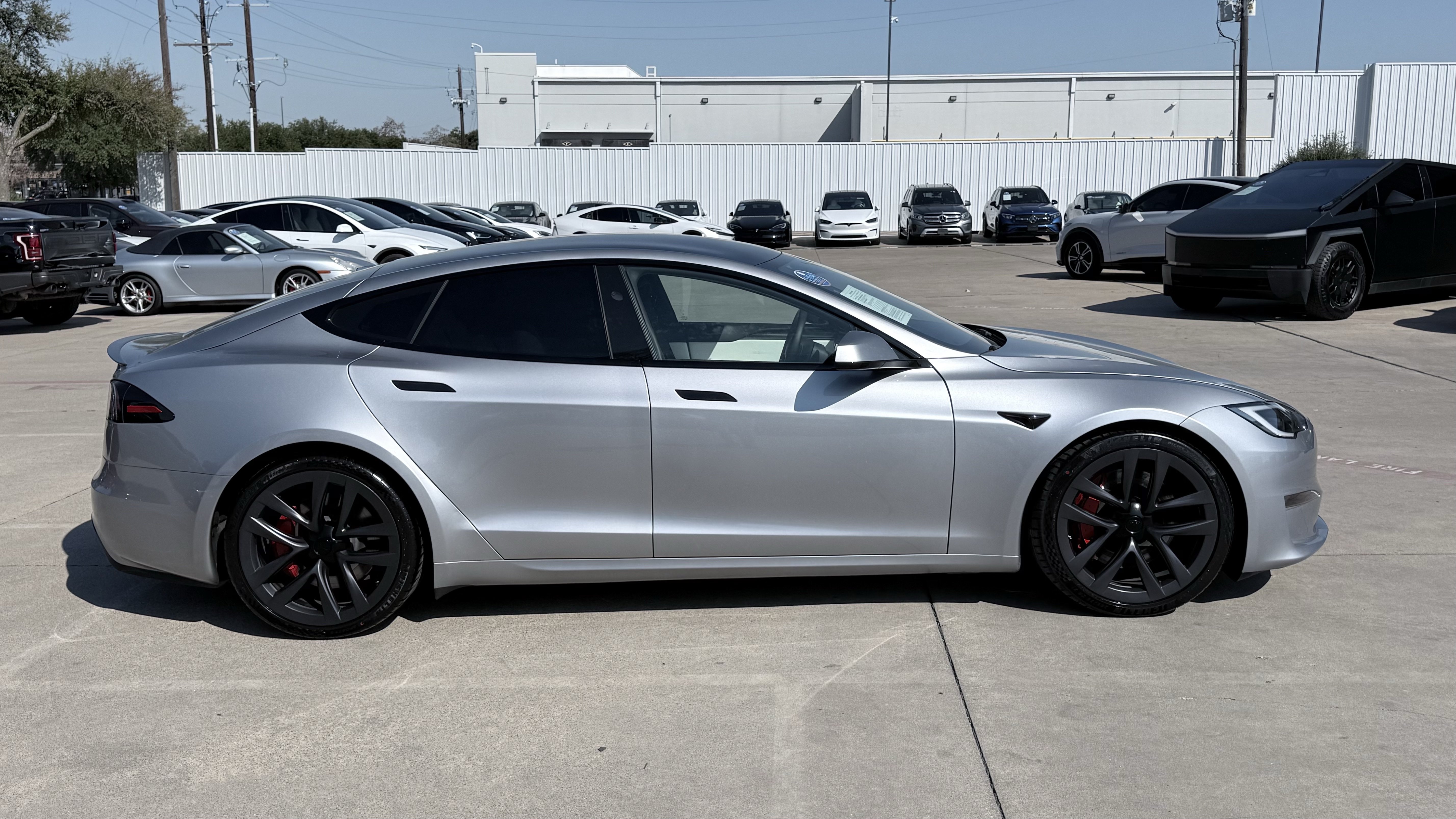 Used 2024 Tesla Model S Plaid AWD/4WD image 15