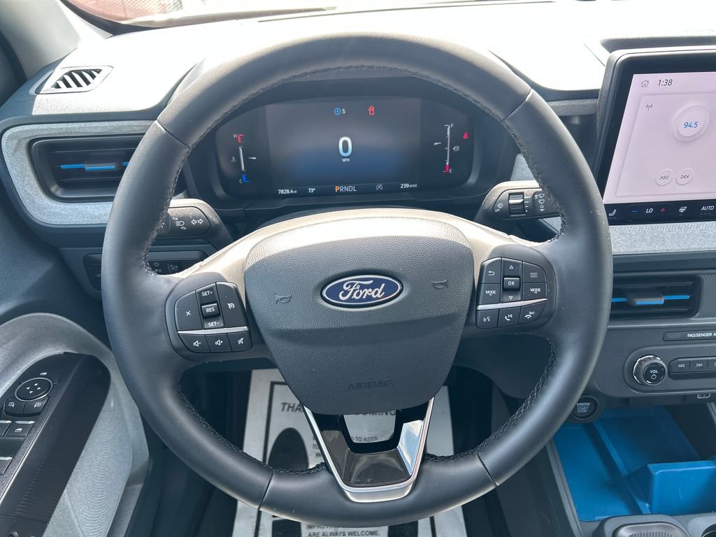 Used 2025 Ford Maverick XLT AWD/4WD image 16