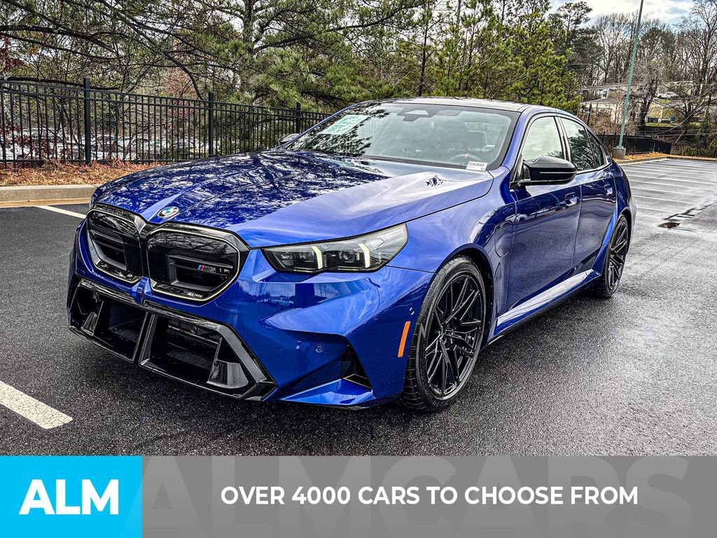 Used 2026 BMW M5 w/ Executive Package image 2