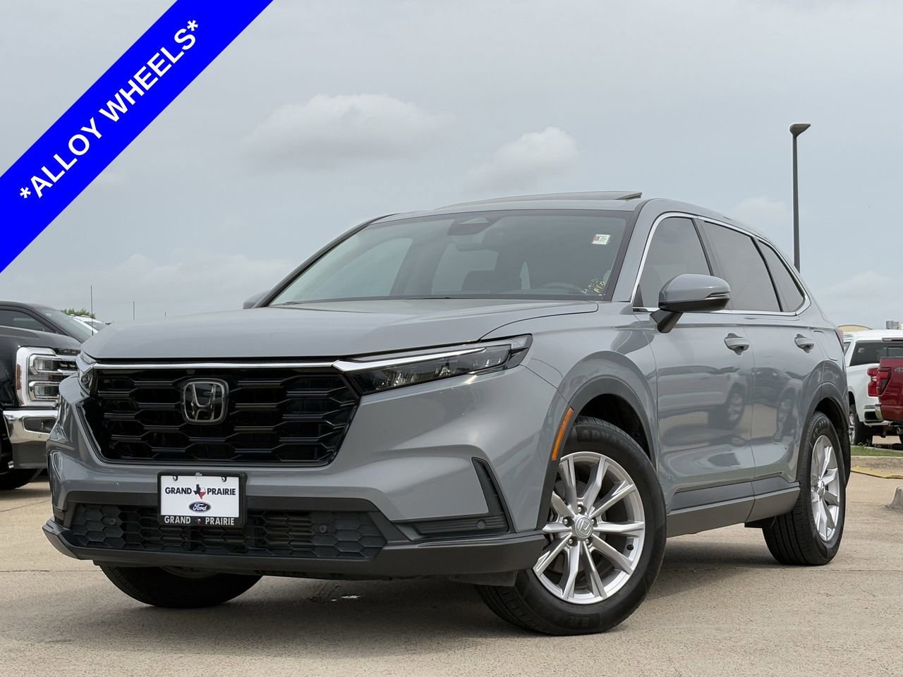 Used 2024 Honda CR-V EX-L image 2