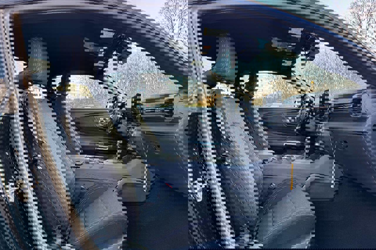 Used 2025 Ford Mustang GT image 19