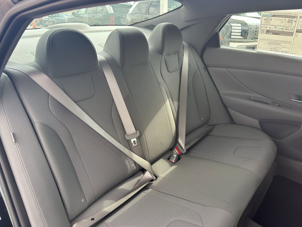 New 2026 Hyundai Elantra SE FWD image 30