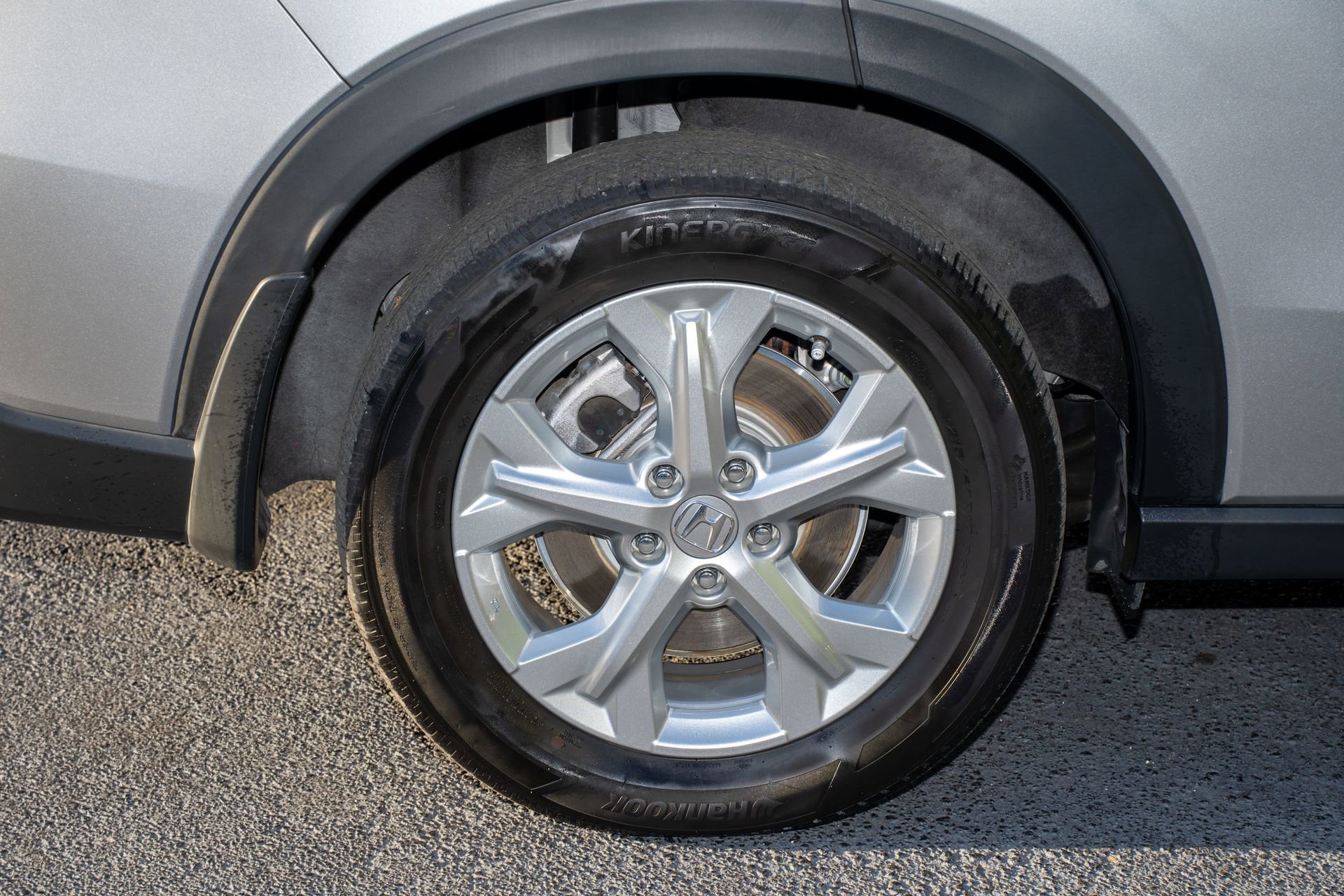 Certified 2023 Honda HR-V LX image 40