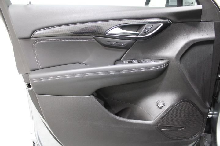 Used 2023 Buick Envision Essence image 17