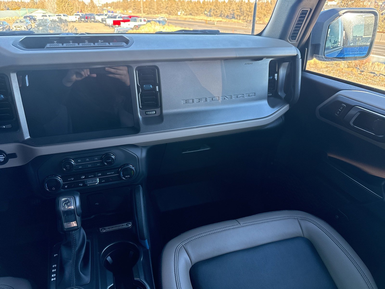 Used 2024 Ford Bronco Wildtrak image 19