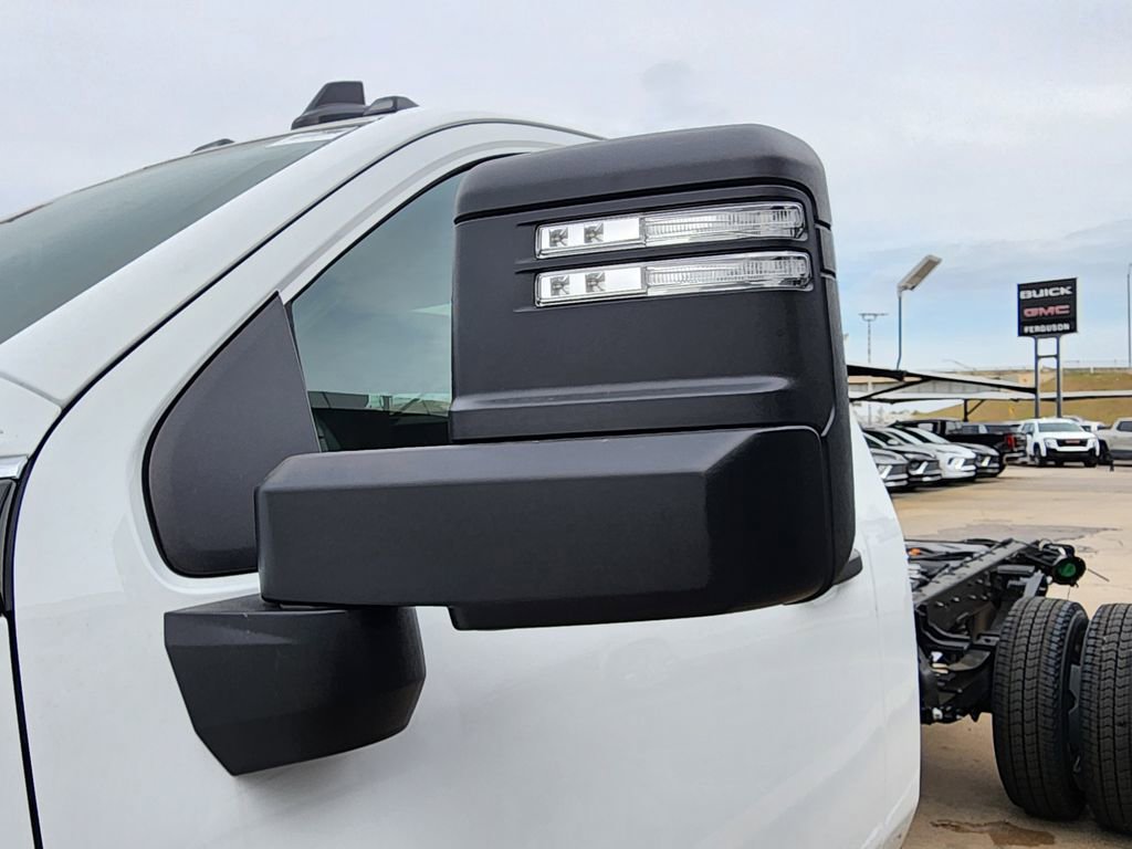 New 2026 GMC Sierra 3500 Pro image 16