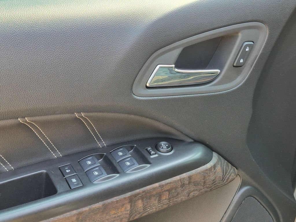 Used 2022 GMC Canyon Denali AWD/4WD image 11