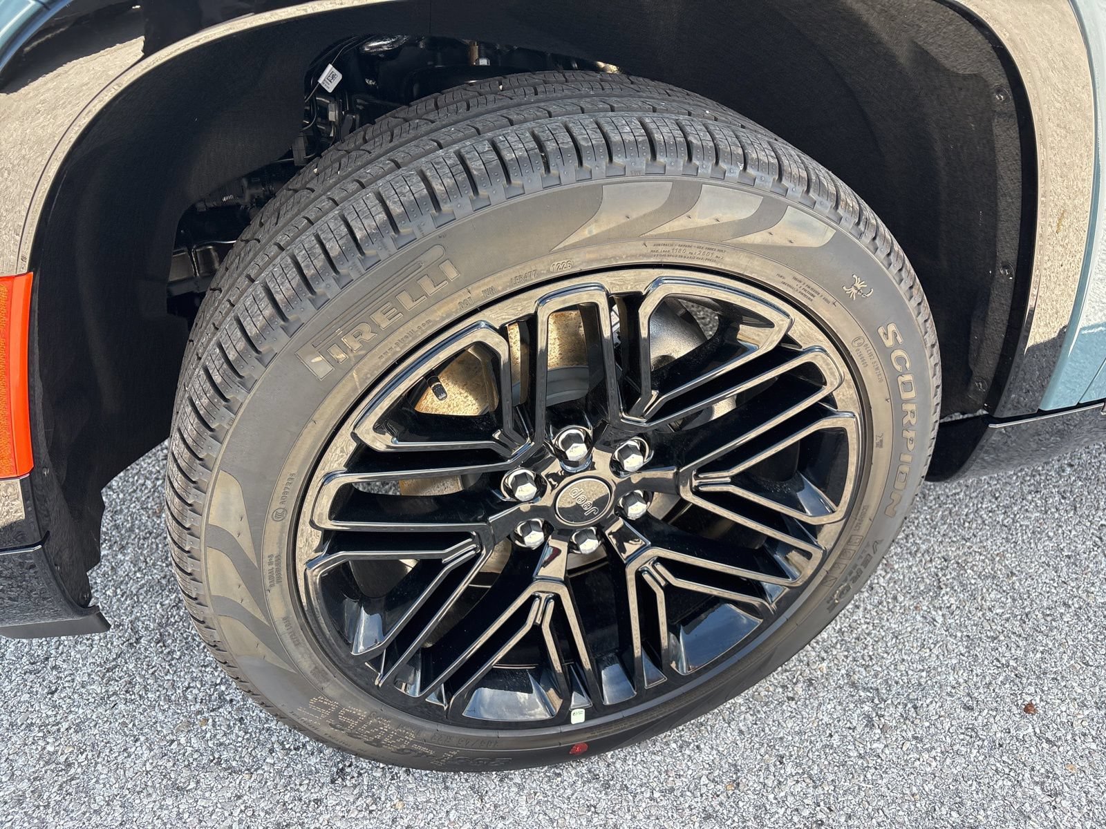 New 2026 Jeep Grand Wagoneer Limited AWD/4WD image 43