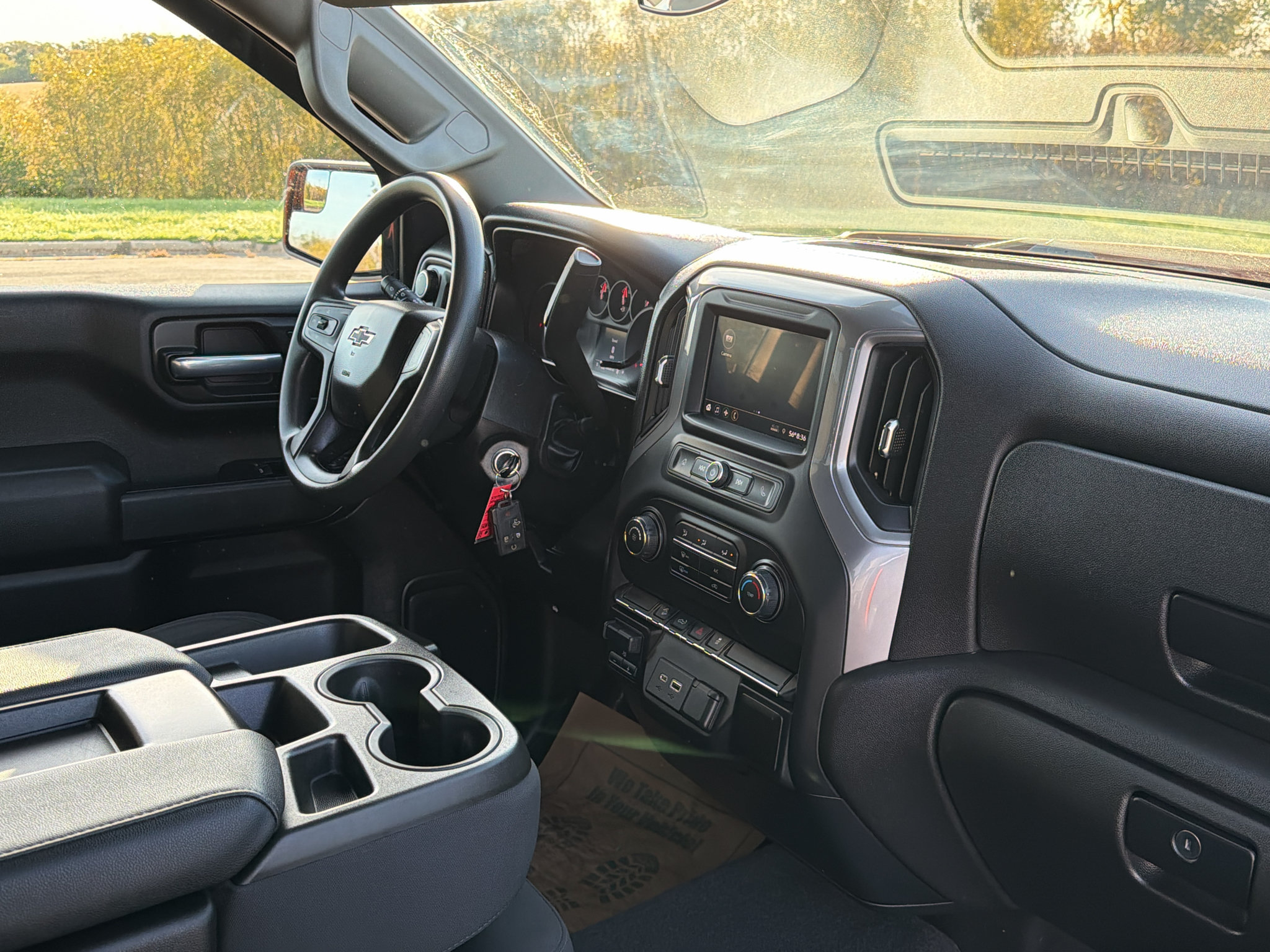 Used 2021 Chevrolet Silverado 1500 Custom Trail Boss w/ LPO, Dark Essentials Package AWD/4WD image 25