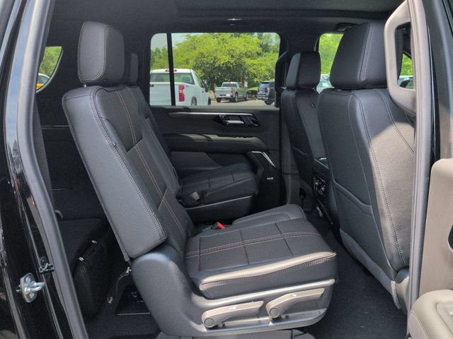 New 2026 Chevrolet Suburban High Country AWD/4WD image 30