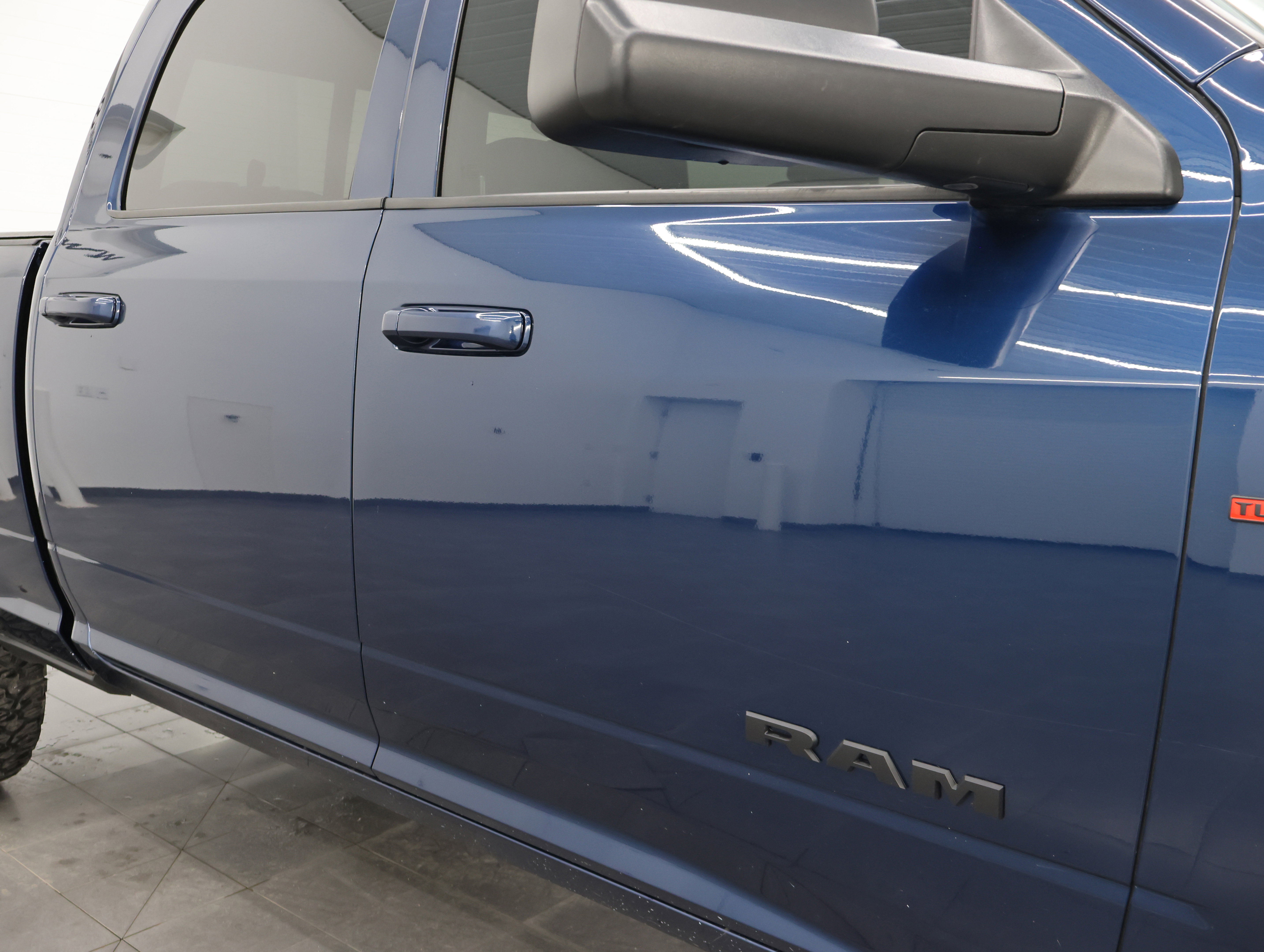 Used 2022 RAM 2500 Big Horn w/ Level C Equiment Group AWD/4WD image 25