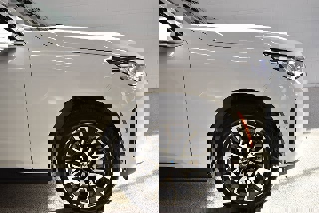 Used 2025 BMW X3 xDrive30i w/ Convenience Package image 13