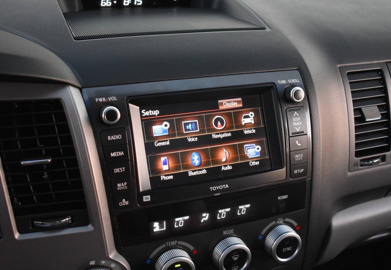Used 2013 Toyota Sequoia Platinum AWD/4WD image 39