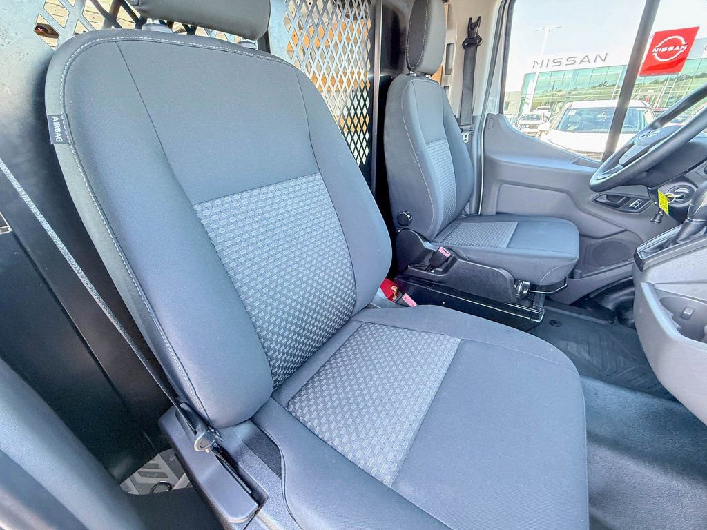 Used 2024 Ford Transit 250 Low Roof w/ Exterior Upgrade Package image 20