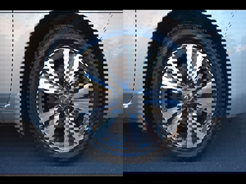 Used 2016 Nissan Leaf SV image 36