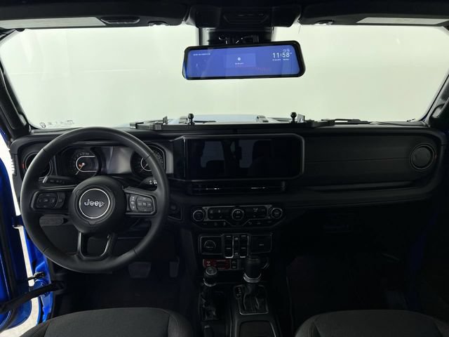 Used 2024 Jeep Gladiator Rubicon w/ Safety Group AWD/4WD image 20