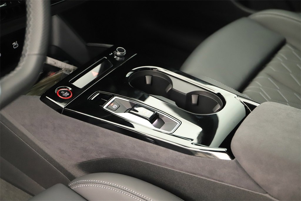 New 2025 Audi S6 e-tron Prestige image 17