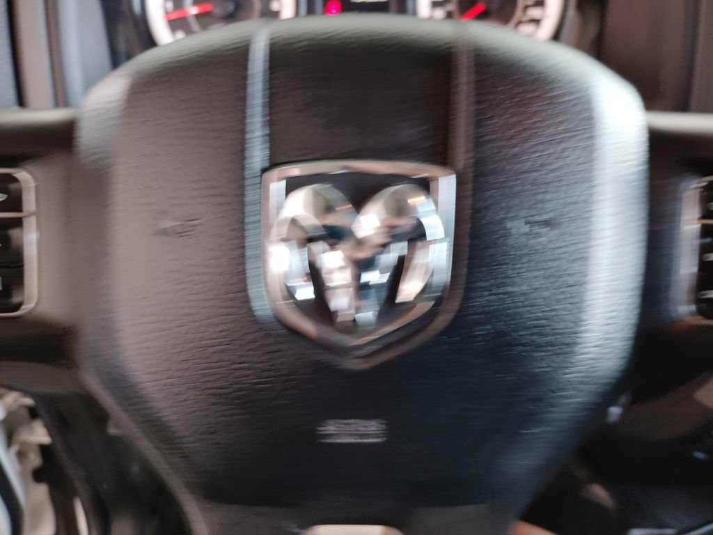 Used 2018 RAM 1500 ST AWD/4WD image 20