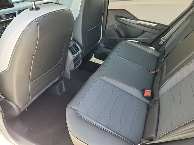 New 2026 Volkswagen Taos SE AWD/4WD image 8