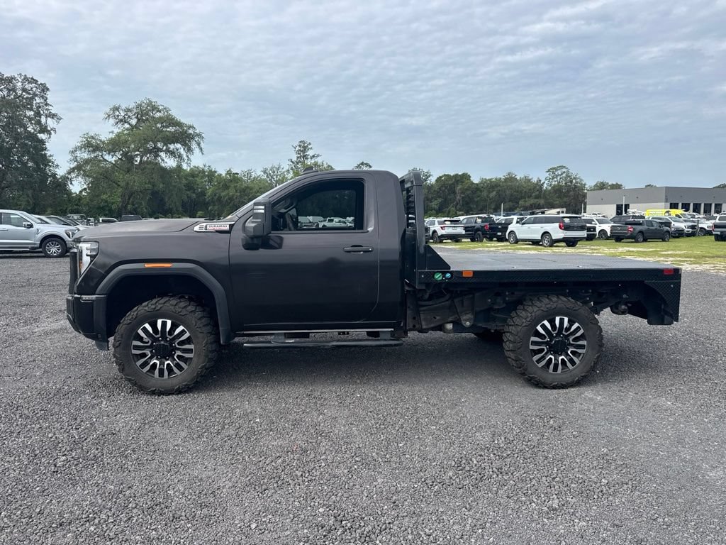 Used 2024 GMC Sierra 3500 Pro AWD/4WD image 2