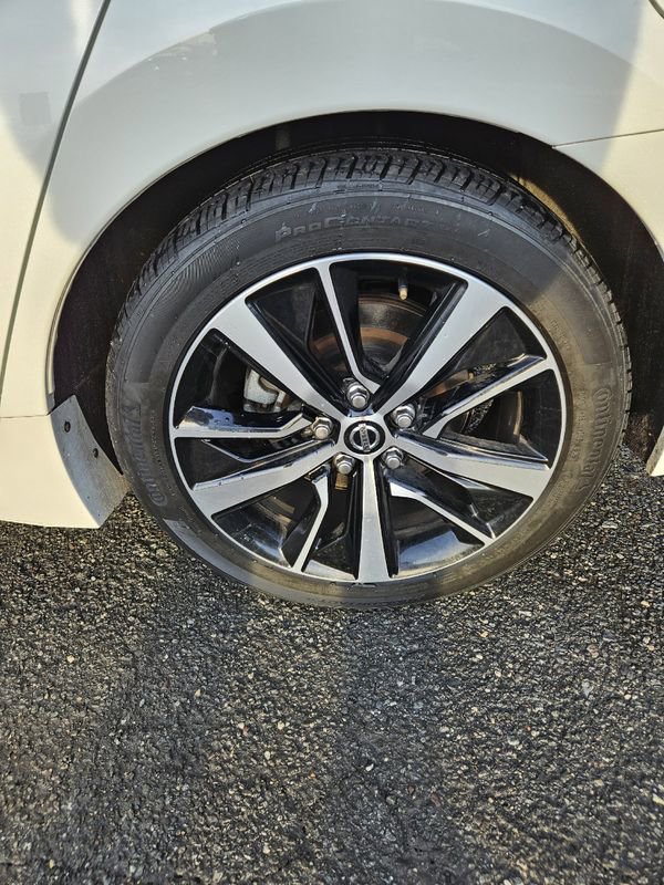 Used 2022 Nissan Maxima SV w/ Floor Mat Group image 11