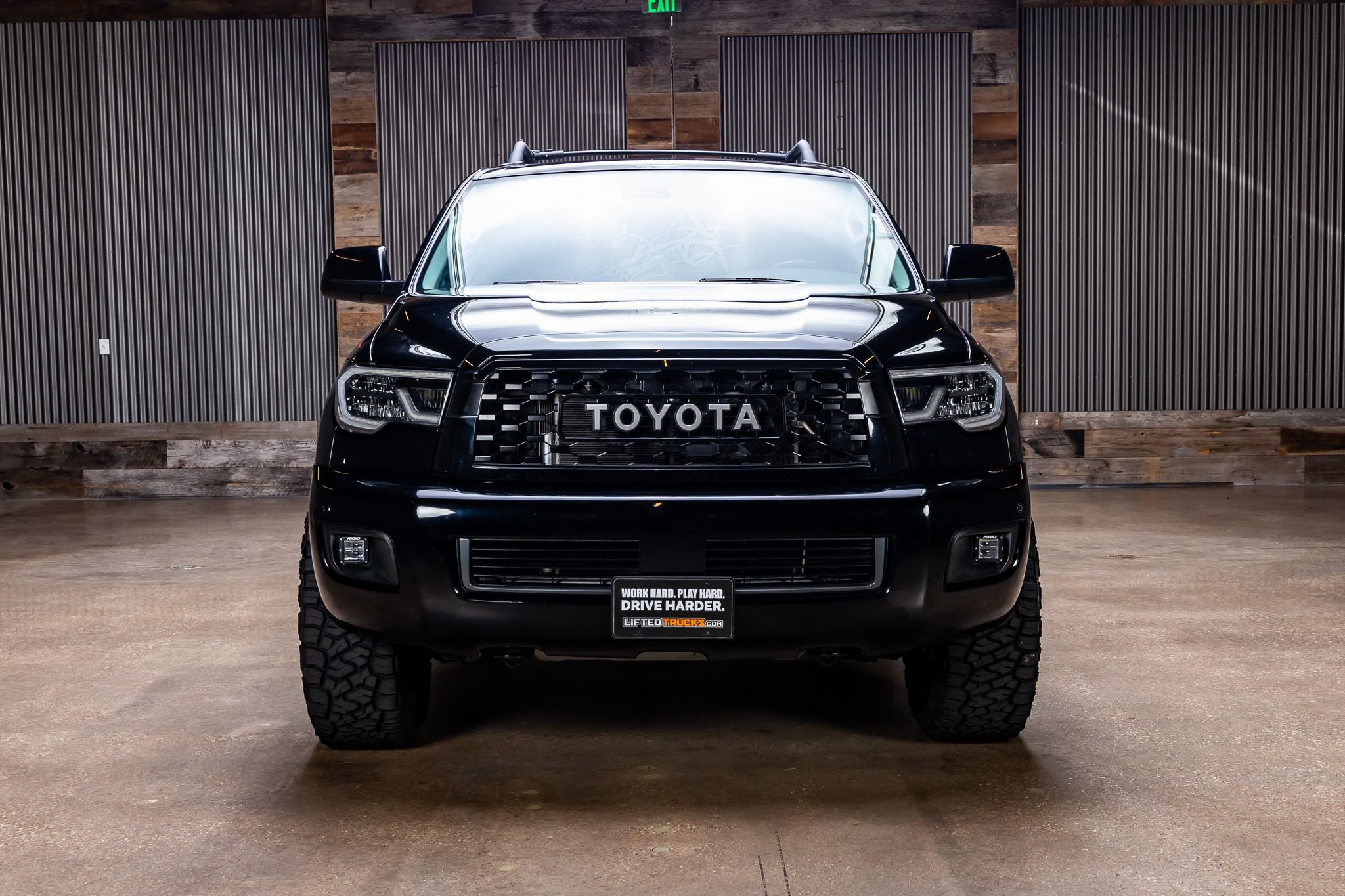 Used 2021 Toyota Sequoia TRD Pro AWD/4WD image 2
