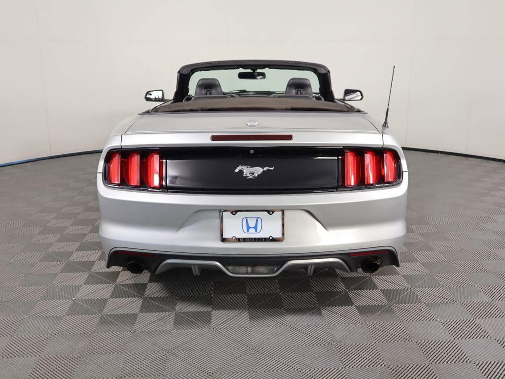 Used 2016 Ford Mustang Premium image 6