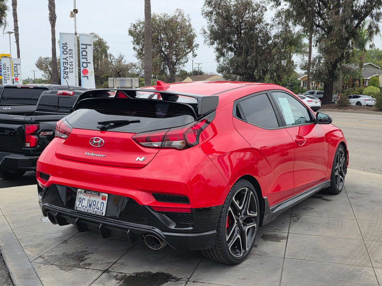 Certified 2022 Hyundai Veloster N image 11