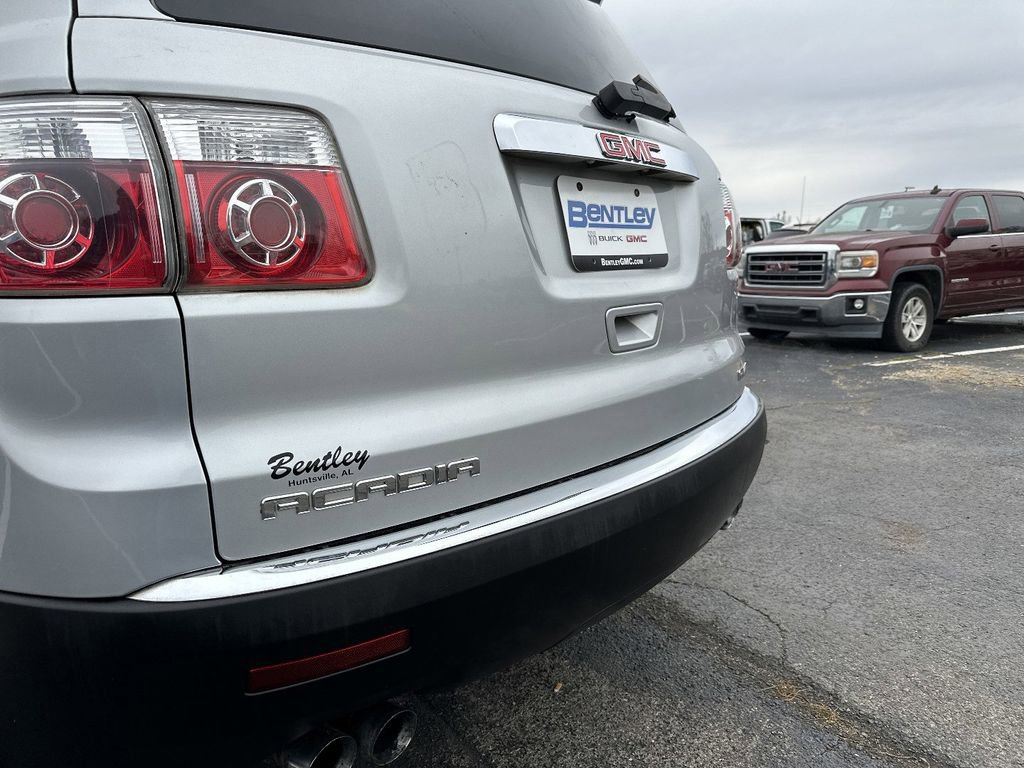 Used 2009 GMC Acadia SLE w/ Preferred Package image 12