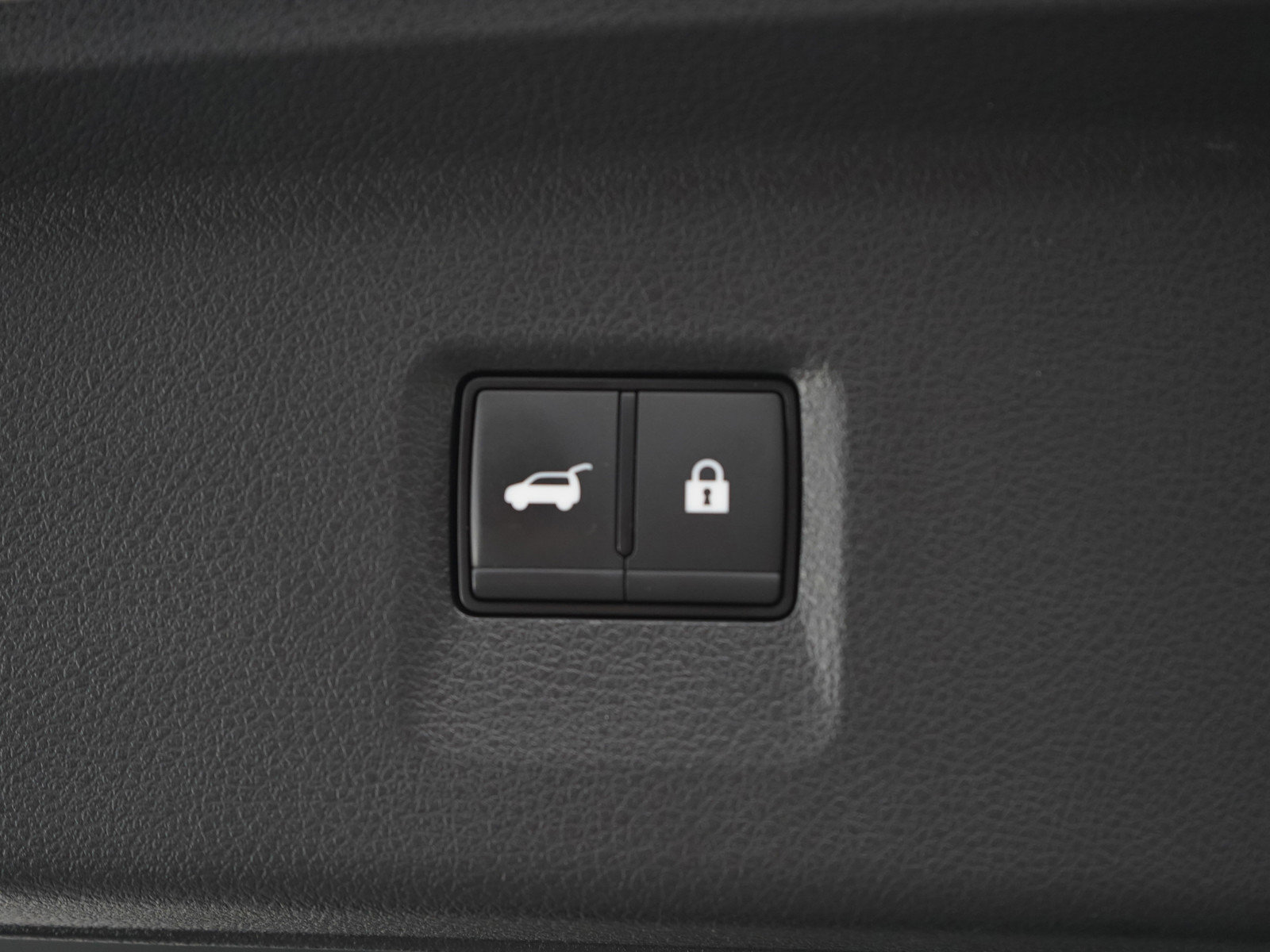 Used 2024 INFINITI QX60 Luxe AWD/4WD image 19