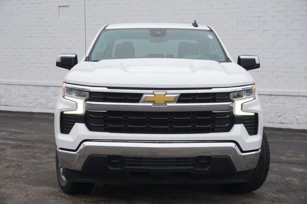 Used 2024 Chevrolet Silverado 1500 LT image 4