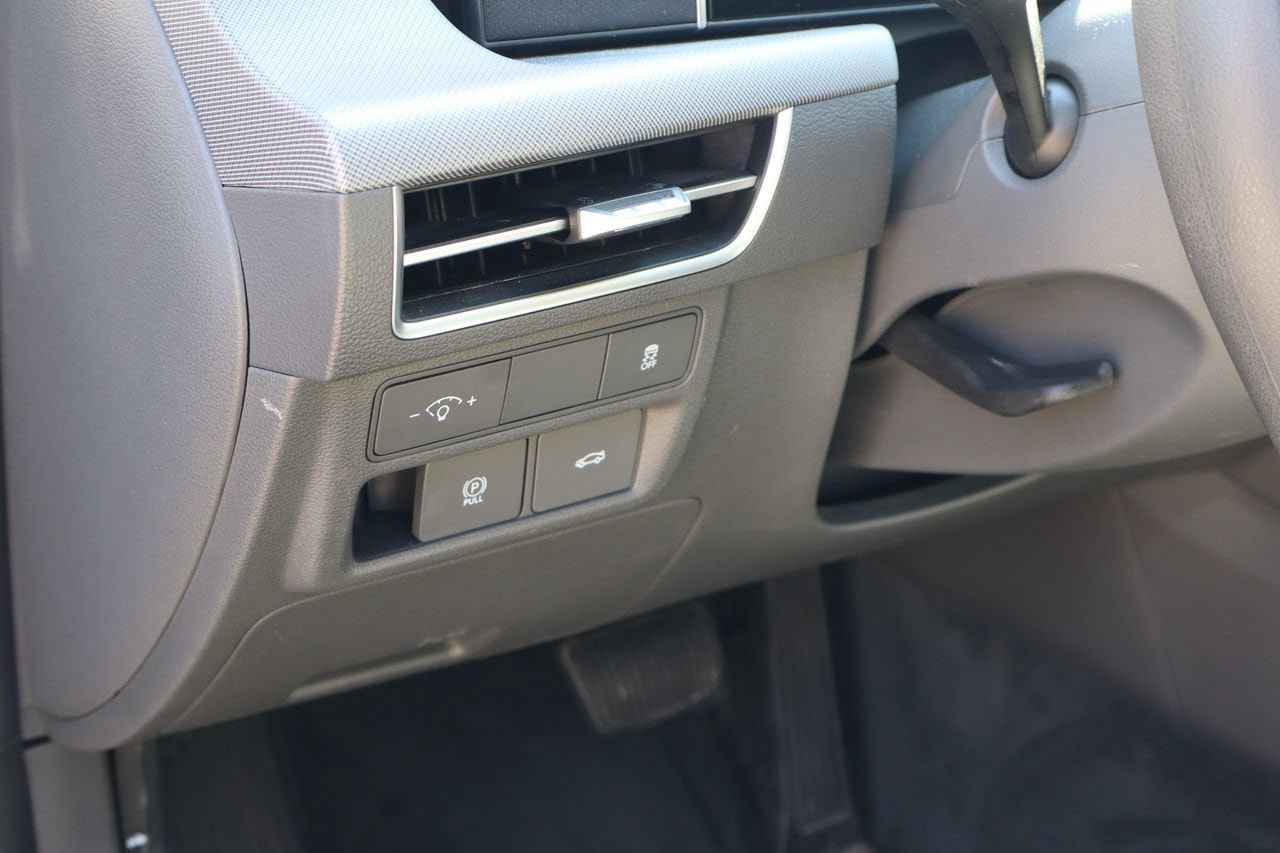 Used 2025 Hyundai Sonata SEL FWD image 20
