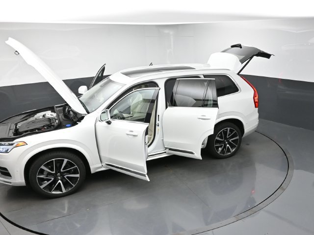 Used 2024 Volvo XC90 B5 Plus w/ Protection Package Premier AWD/4WD image 50