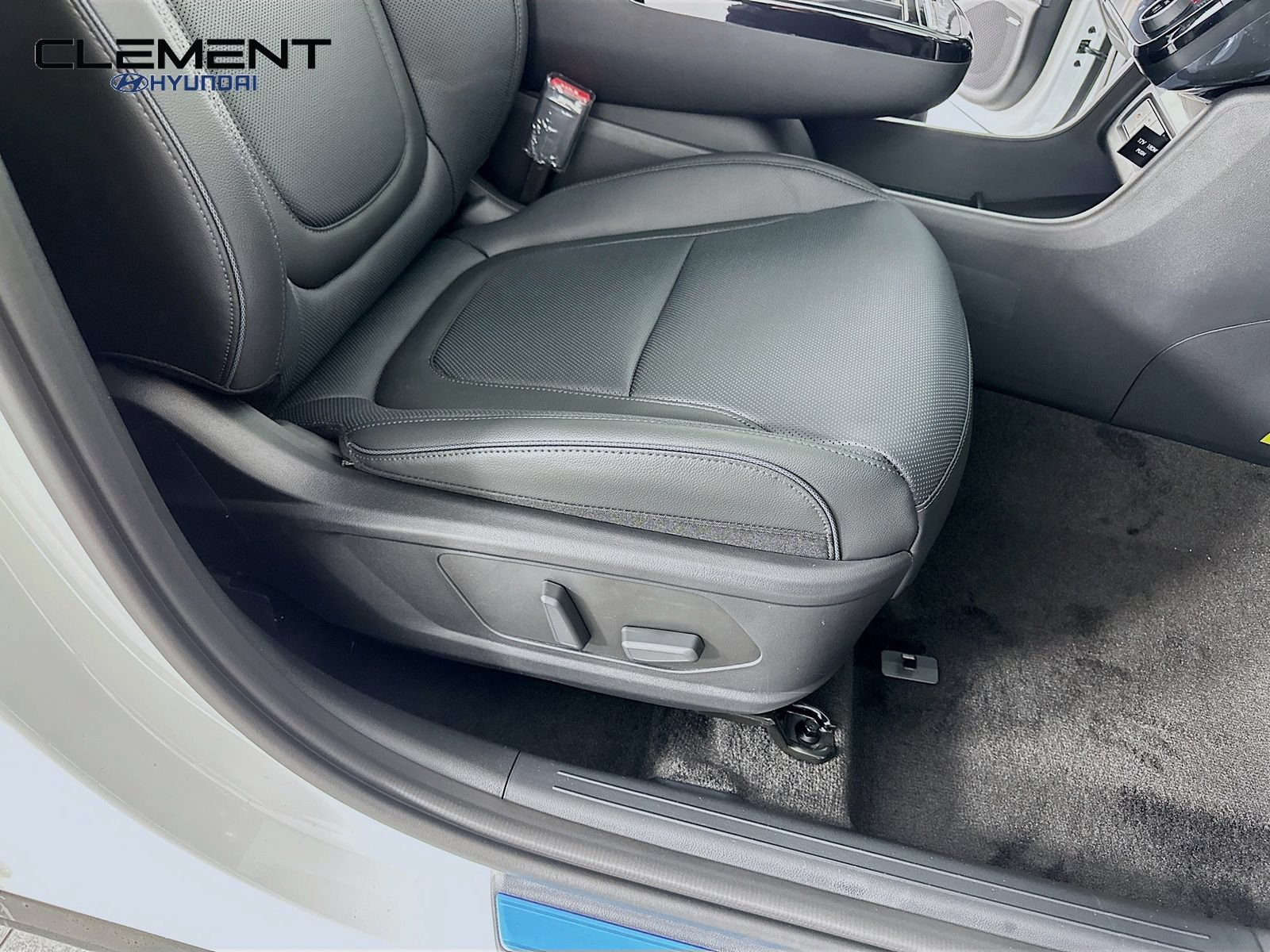 New 2026 Hyundai Tucson Limited AWD/4WD image 30
