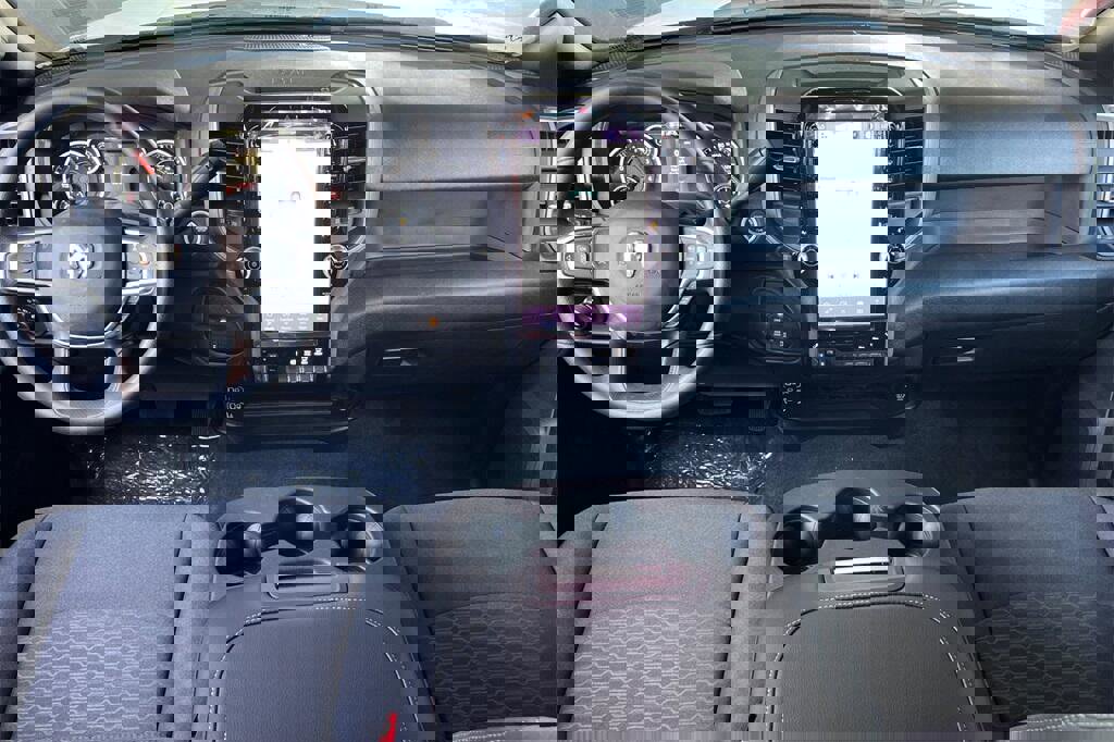 Used 2025 RAM 2500 Tradesman image 10