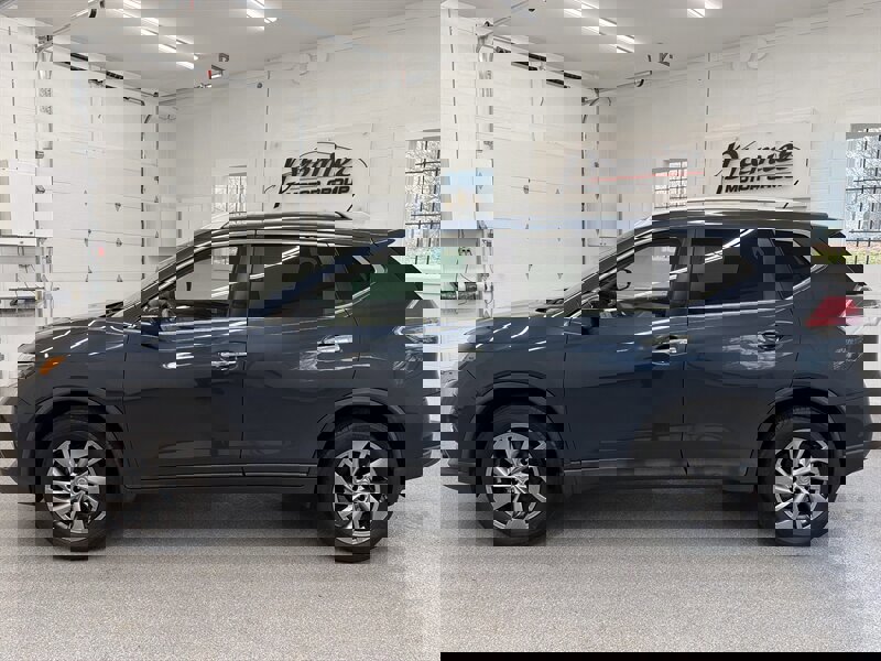 Used 2015 Nissan Rogue SL w/ SL Premium Package image 8