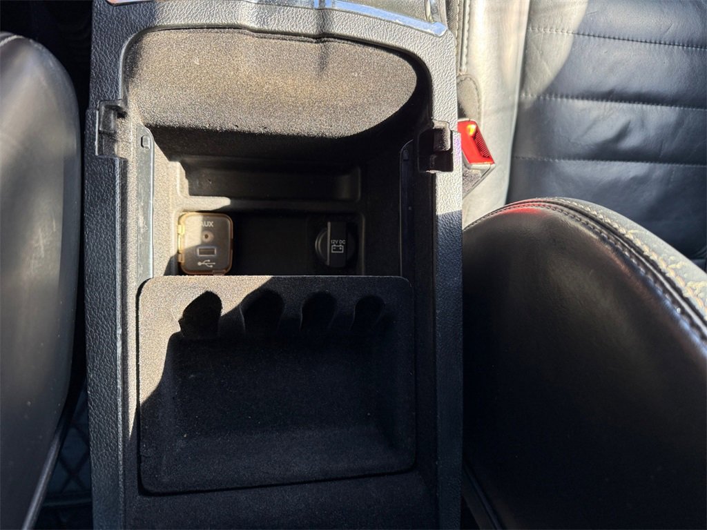 Used 2014 Dodge Charger R/T image 31