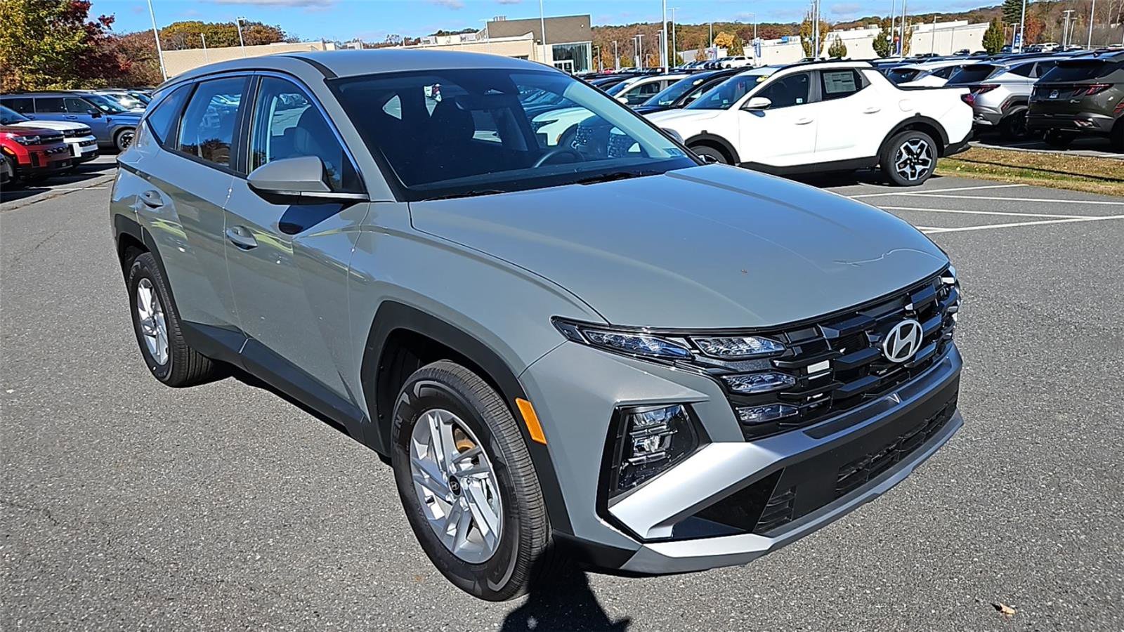 New 2026 Hyundai Tucson SE