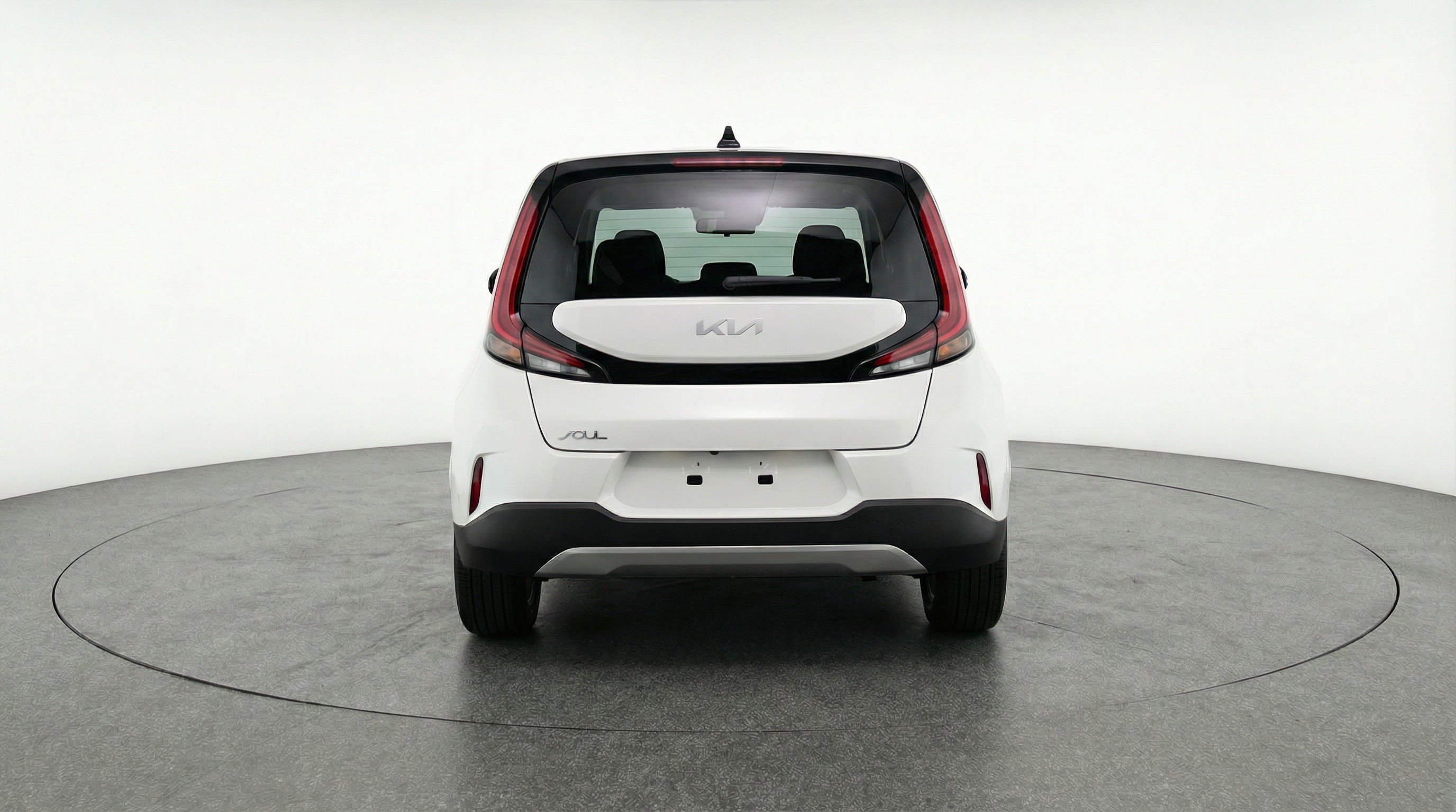 Used 2025 Kia Soul LX w/ LX Technology Package FWD image 7