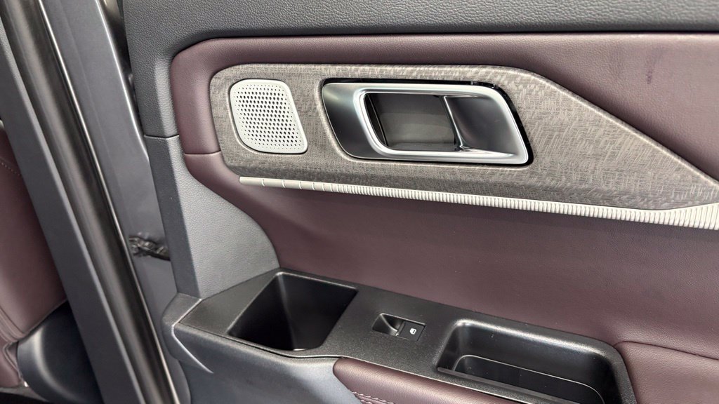 New 2027 Ford Explorer Platinum AWD/4WD image 35