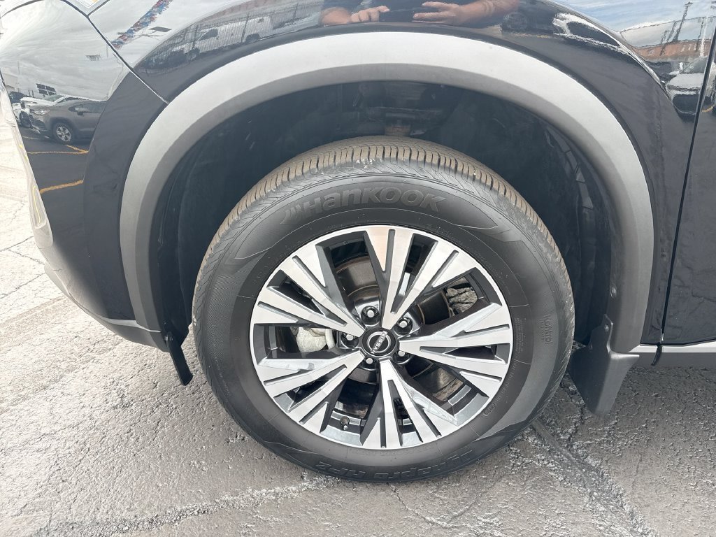 Used 2023 Nissan Rogue SV AWD/4WD image 31