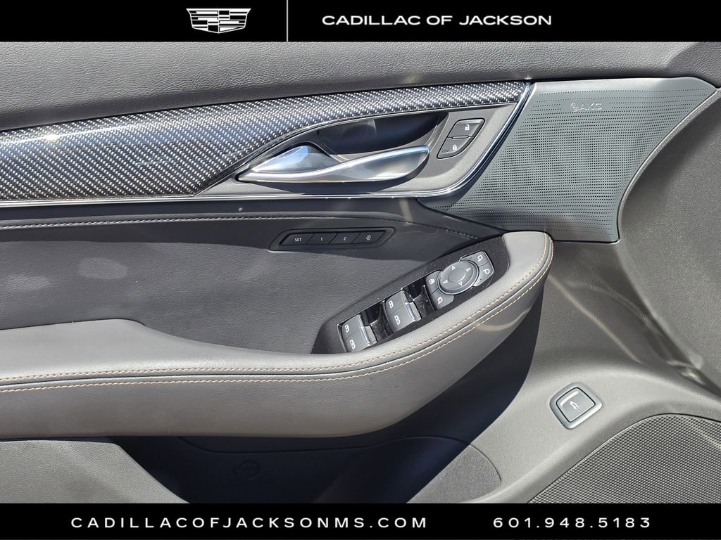 Used 2025 Cadillac CT5 V RWD image 16